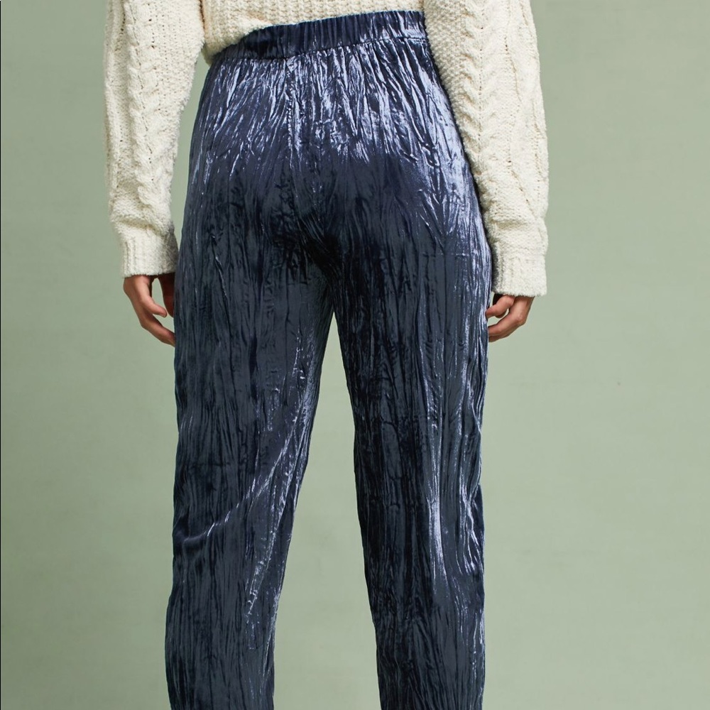 Cropped pants